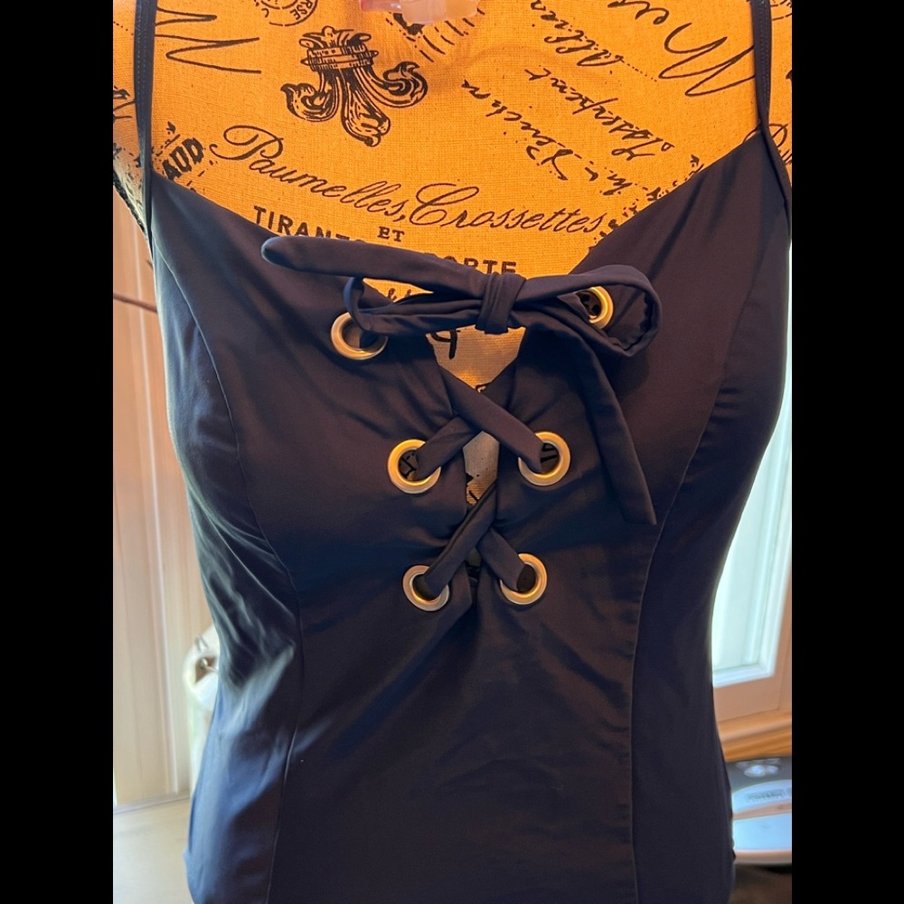 ‼️SOLD‼️ Swim Suit W/Speedo Goggles- NEVER WORN- Size: L - 🏊♀️ - Picture 3 of 14